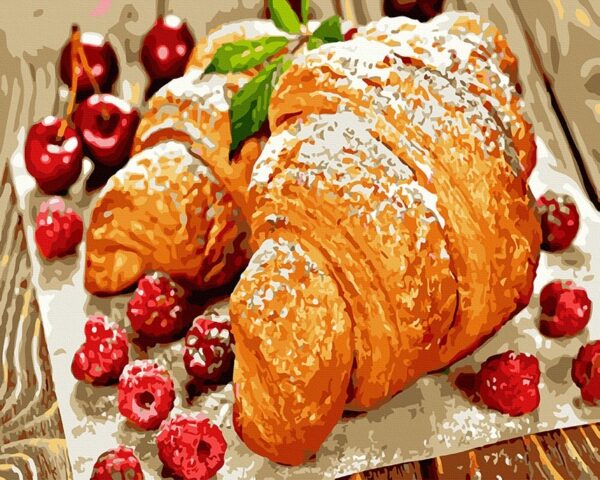 Croissants with berries - Image 2